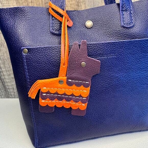 Portland Leather Pinata Tassel PLUM Pinata Bag Charm Llama NEW FAST SHIP - Picture 2 of 6